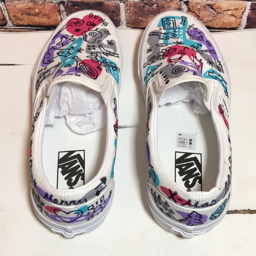 💙Vans Canvas Hand painted Christmas Edition Slip On Shoes - Picture 4 of 16